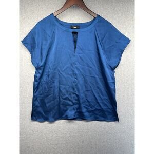 DKNY Womens Blouse Keyhole Top Shirt Deco Blue Short Sleeve NWT Size Medium